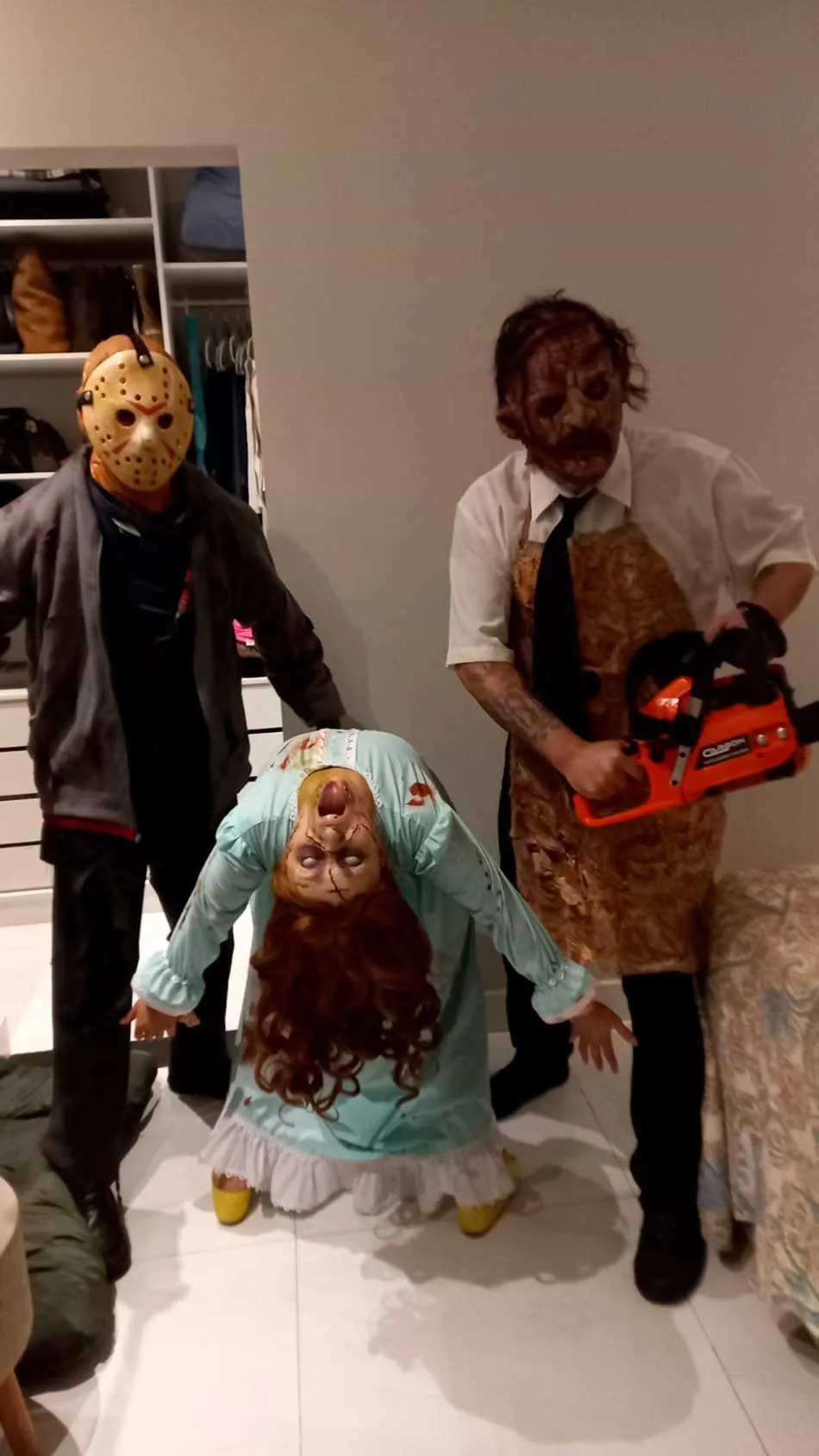 Jason, Regan e Freddy Krueger em condomínio