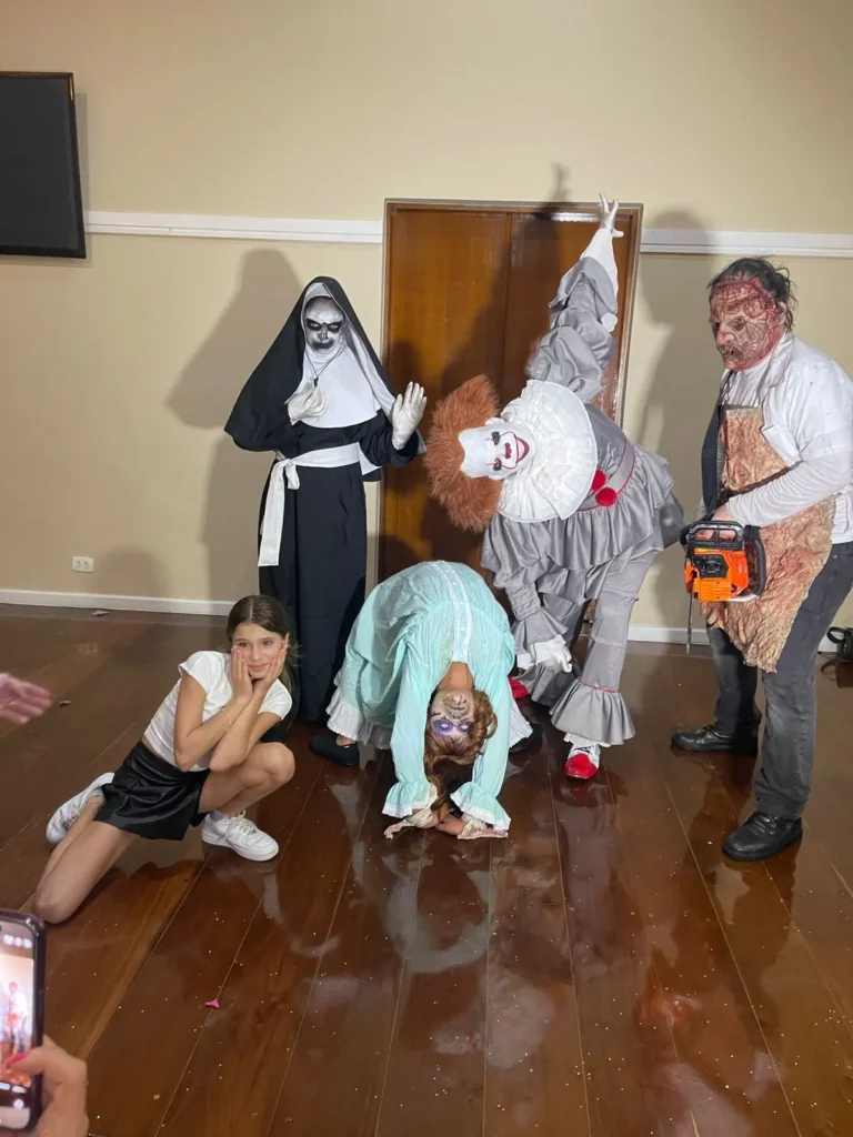 Diversão garantida ao contratar personagens de terror para o Halloween  Diversão garantida ao contratar personagens de terror para o Halloween